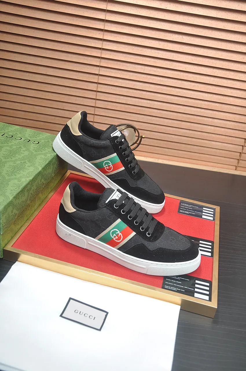 Men's men's shoes💰440💶[GUCCI] official website 1:1 men's sports shoes are now on the market. They are made of original fabric + water-dyed sheepskin lining, plus the official website original 1:1 comfortable outsole. Fashionable and versatile, super comfortable and breathable. Standard shoe size 38/45 (custom-made size 45 is non-refundable)
